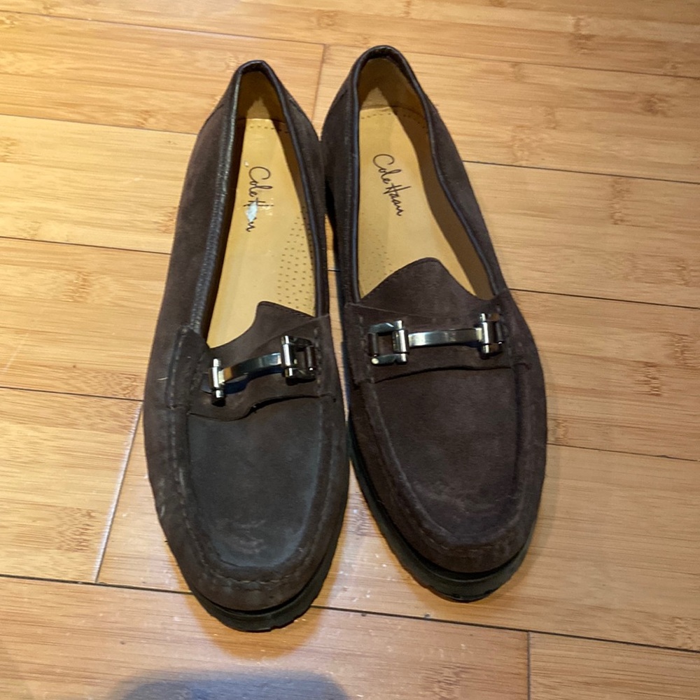 Brown loafers with silver detail on top men’s size 9 sweet potato